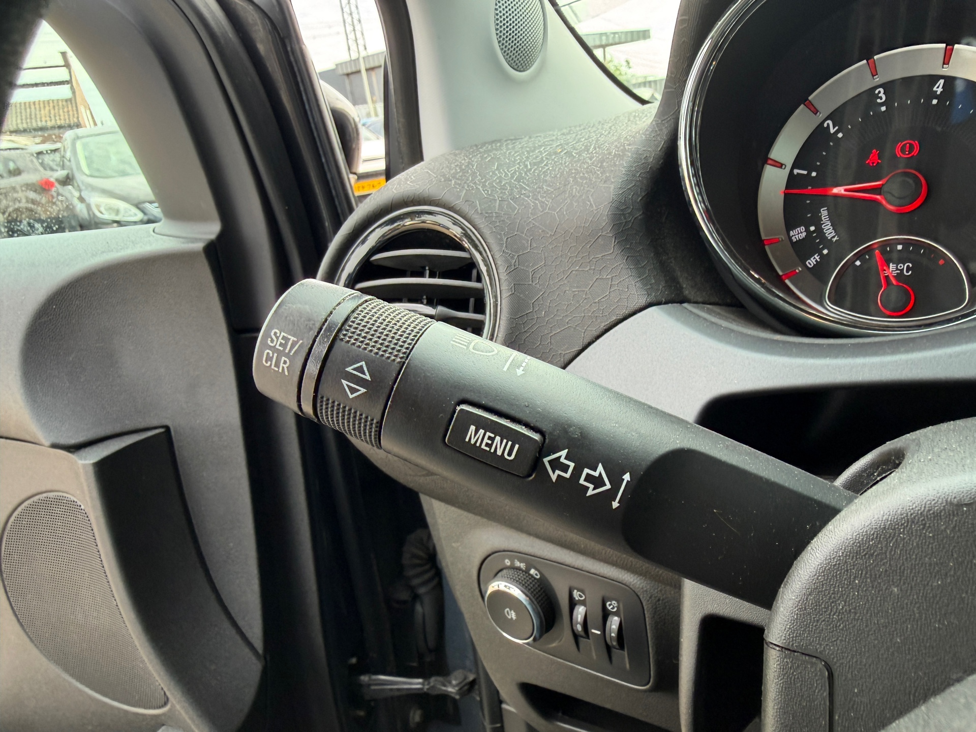 Foto van Opel Adam