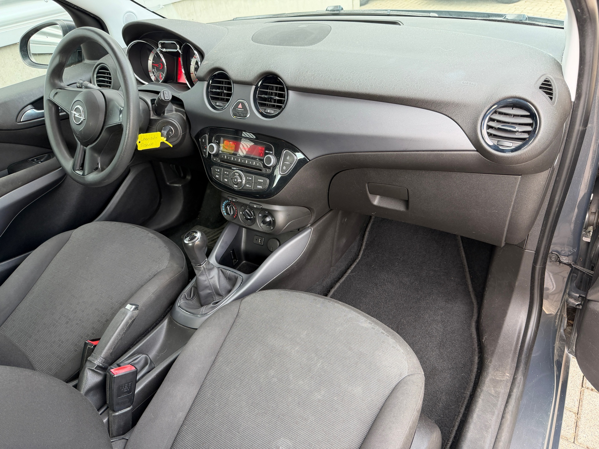 Foto van Opel Adam