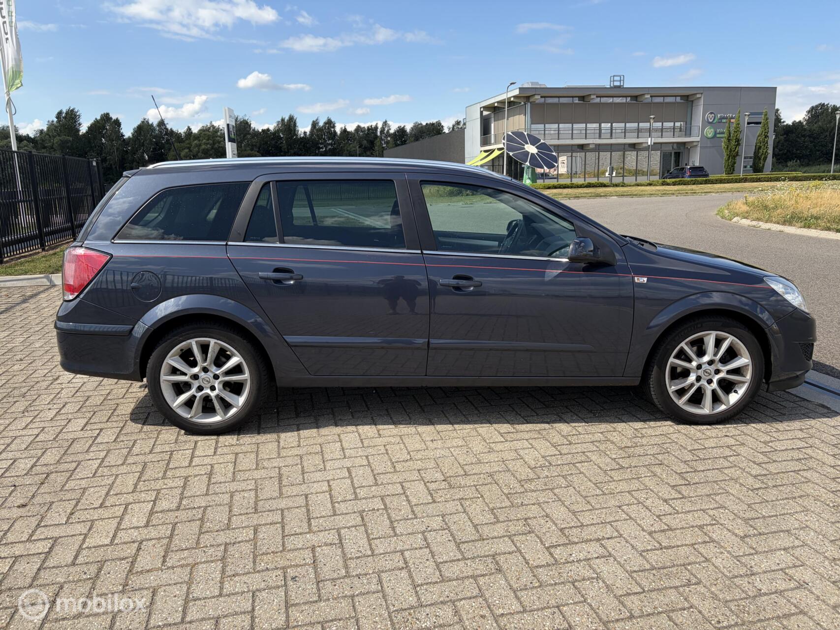 Foto van Opel Astra Station Wagon