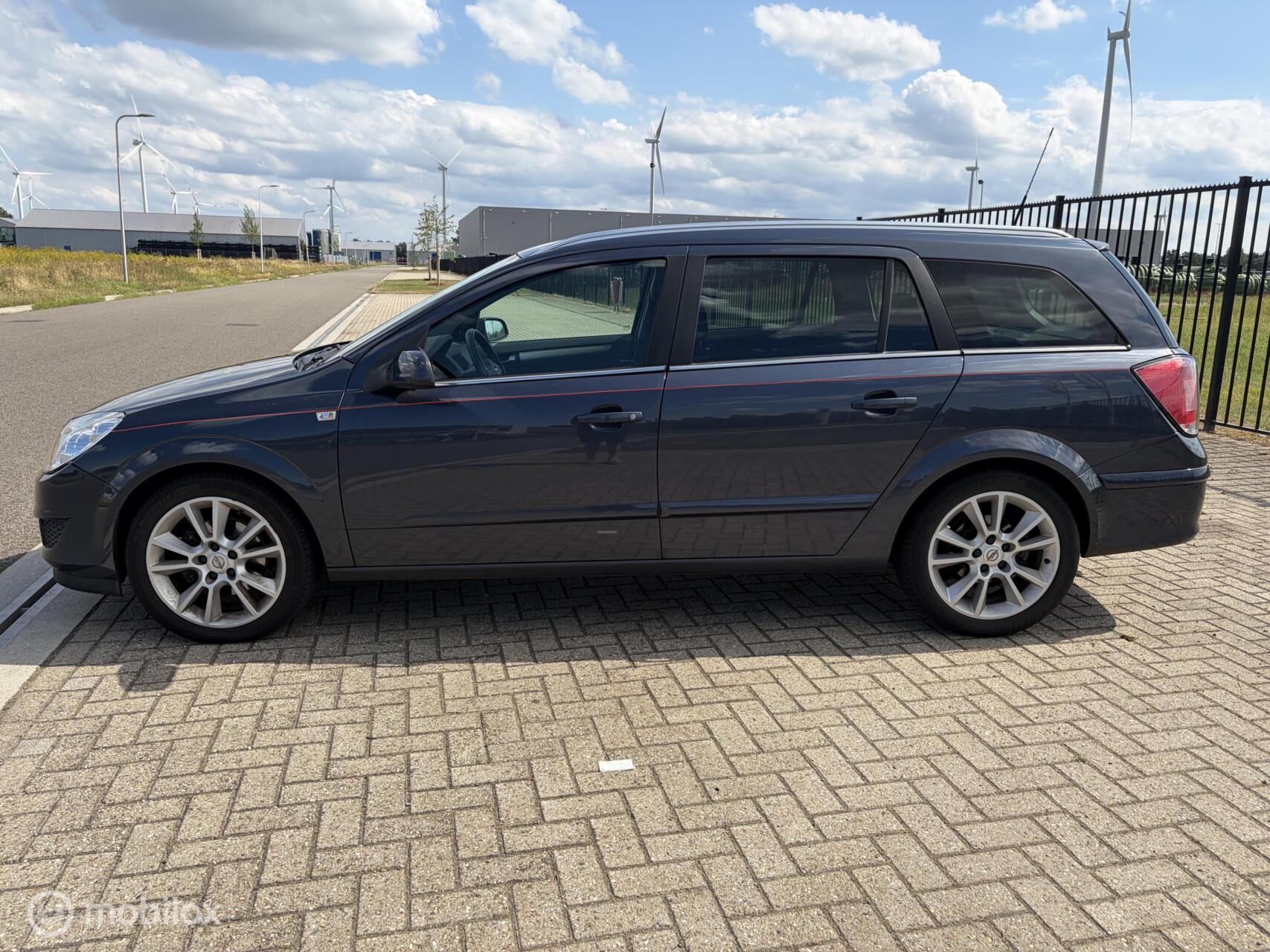 Foto van Opel Astra Station Wagon