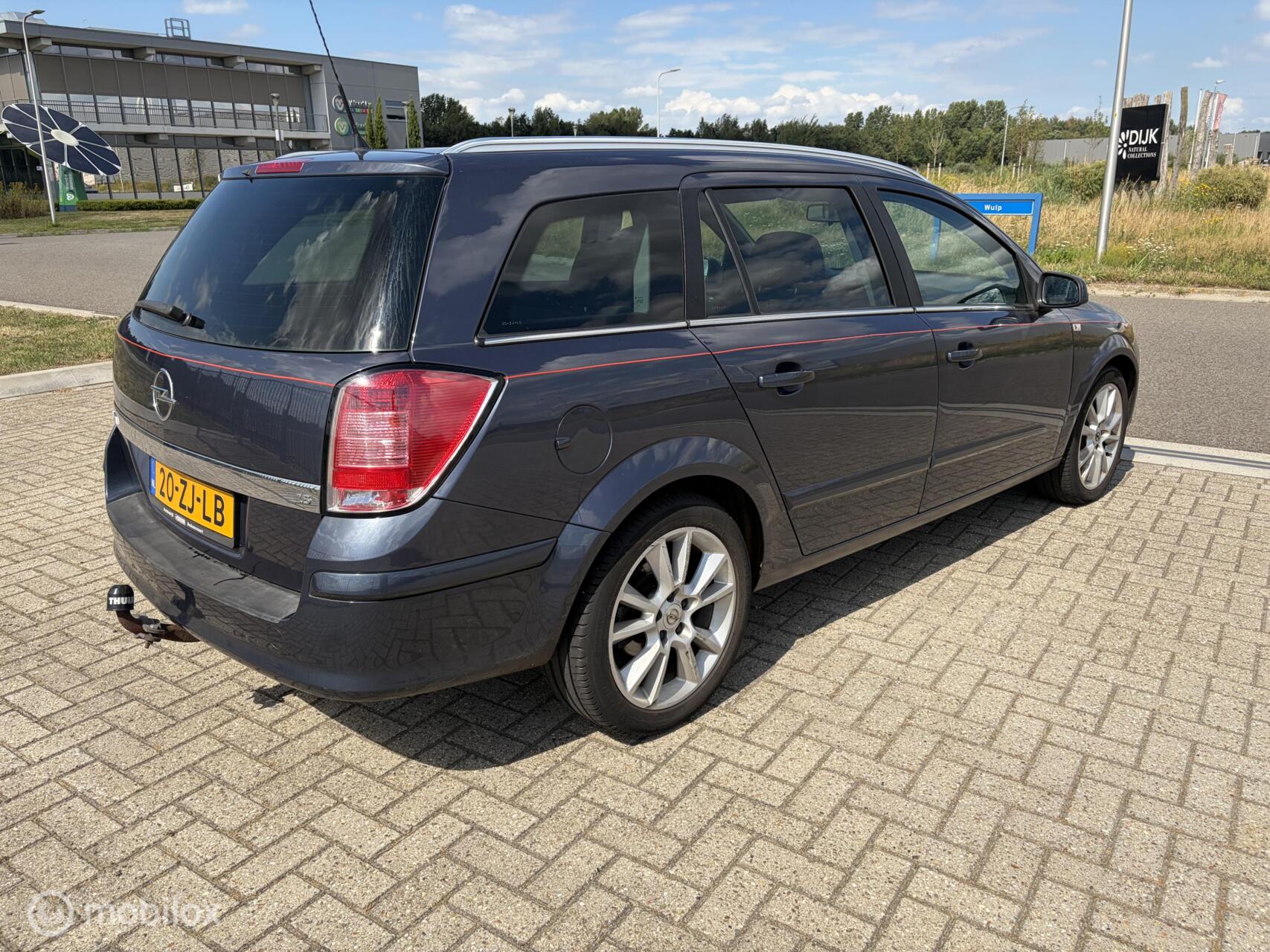 Foto van Opel Astra Station Wagon