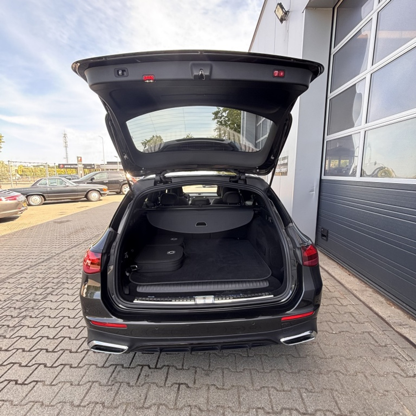 Foto van Mercedes-Benz E 300 E