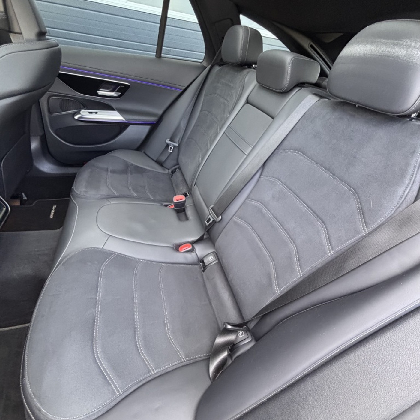 Foto van Mercedes-Benz E 300 E