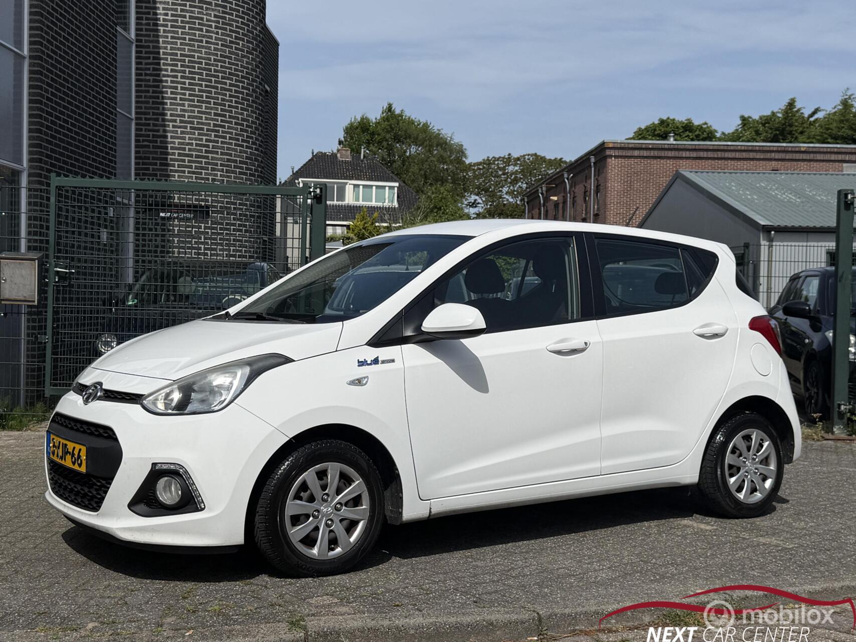 Hyundai I10 1.0i i-Drive Airco / Cruise control 2014 - voorkant