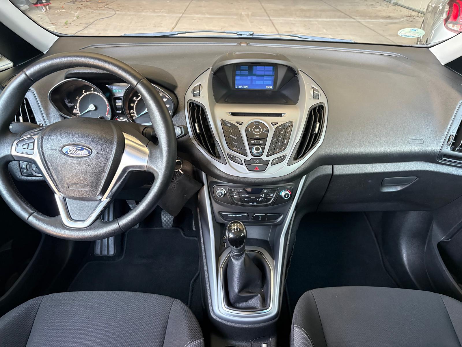 Foto van Ford B-max