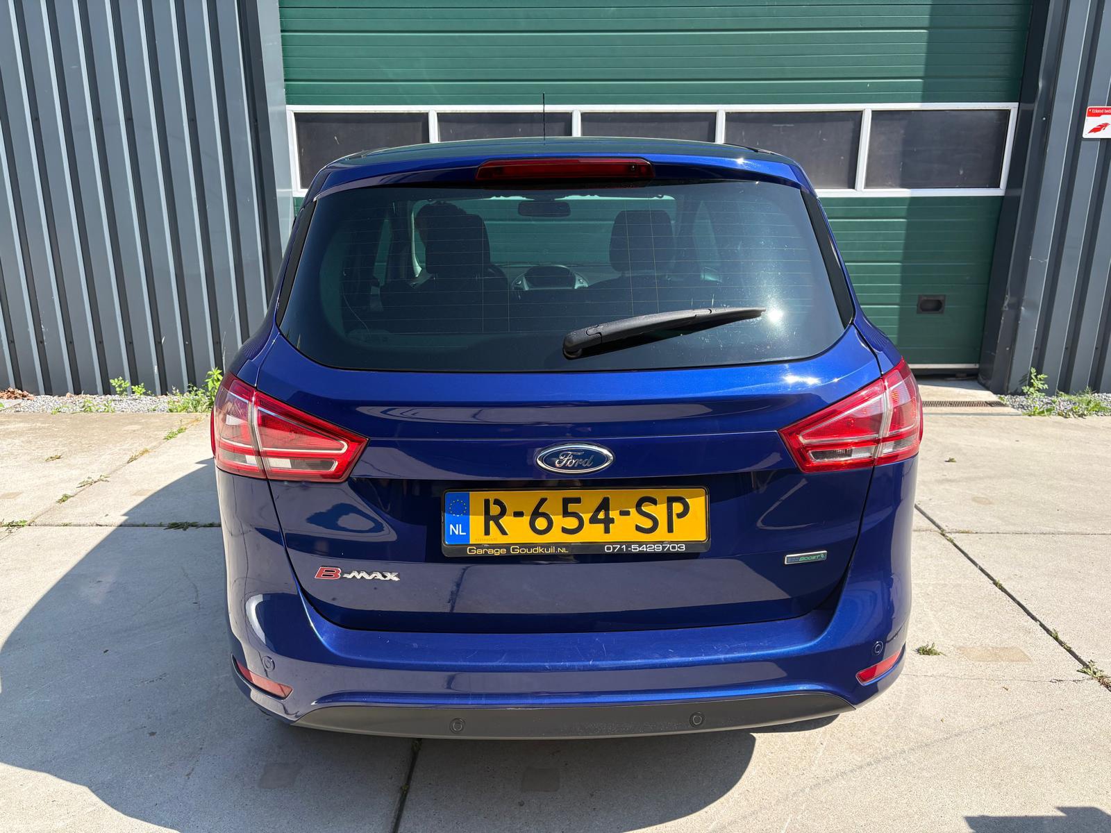 Foto van Ford B-max