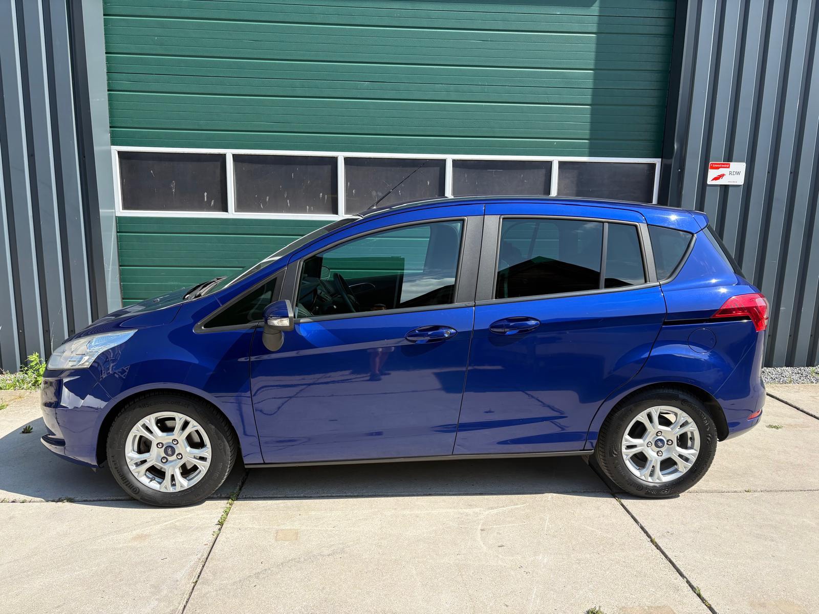 Foto van Ford B-max