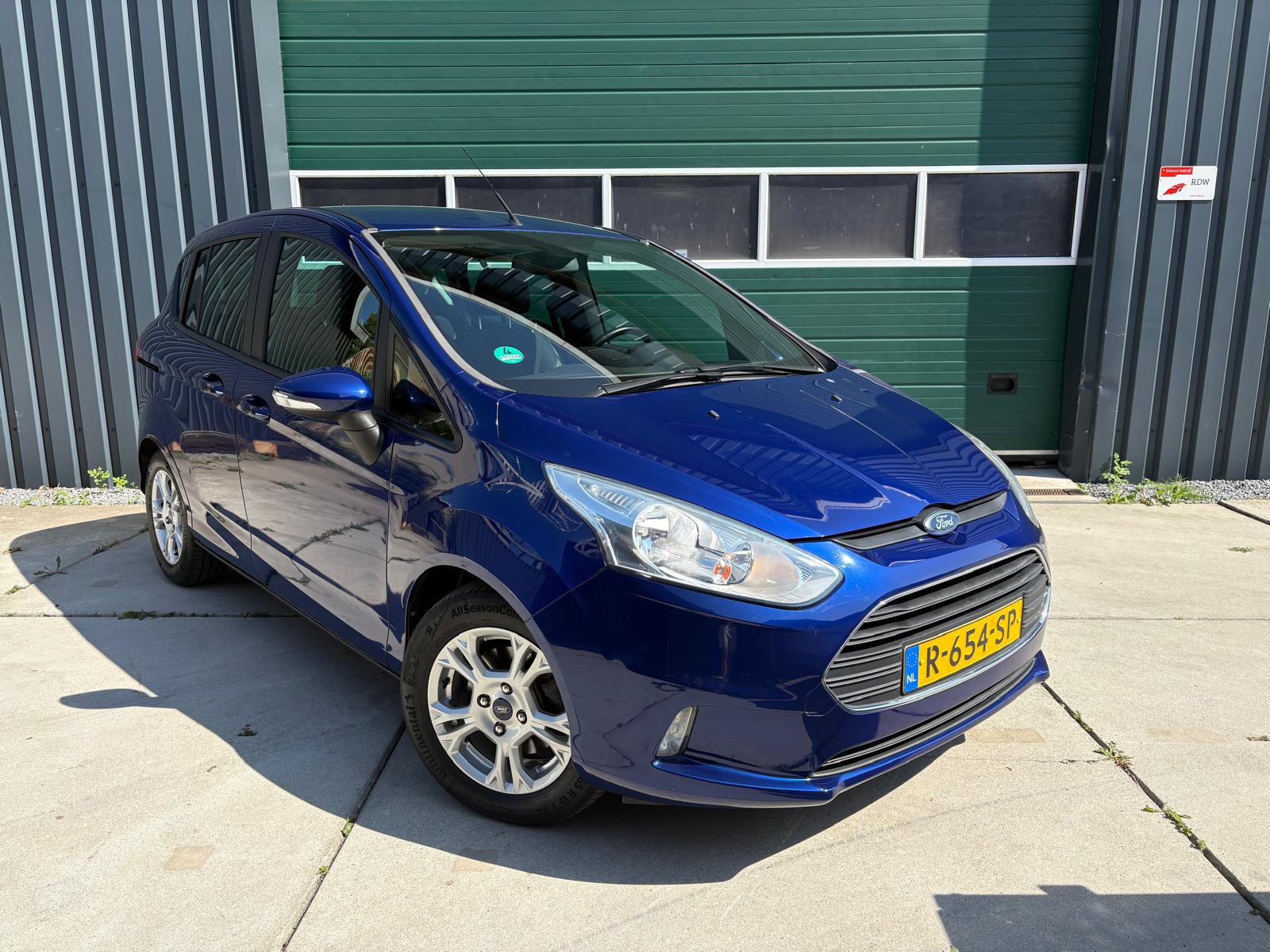 Foto van Ford B-max
