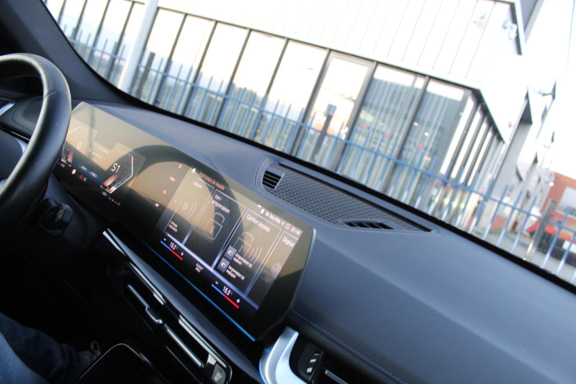Foto van BMW X1 Sdrive18i