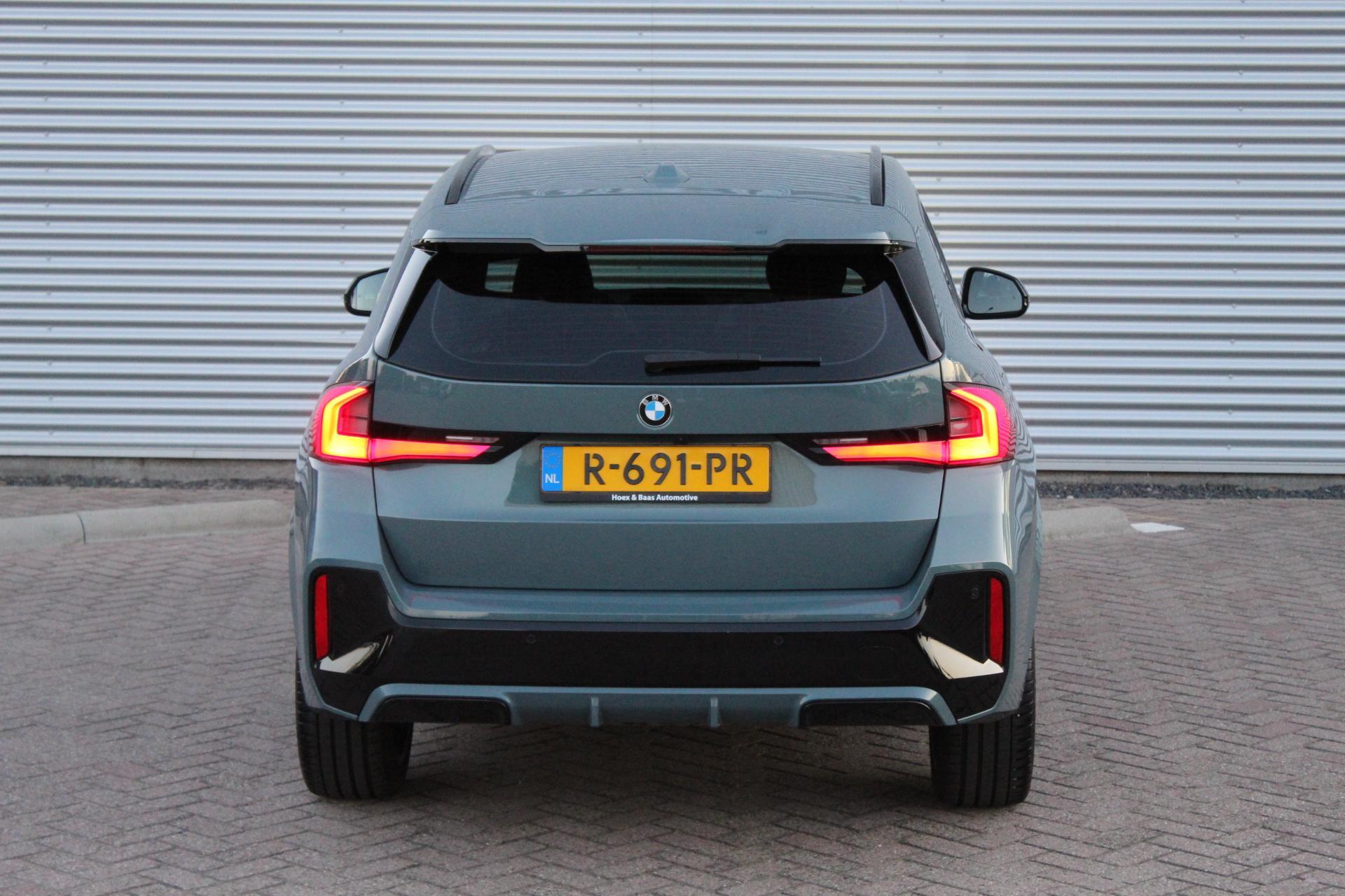Foto van BMW X1 Sdrive18i