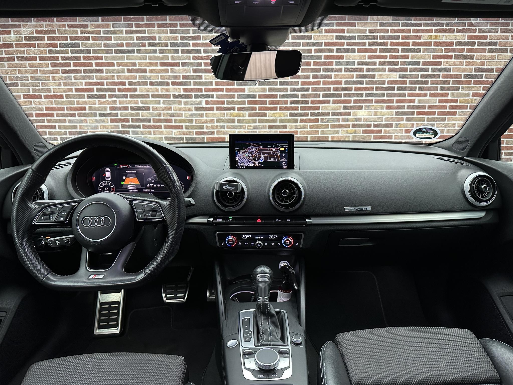 Foto van Audi A3 40 E-tron