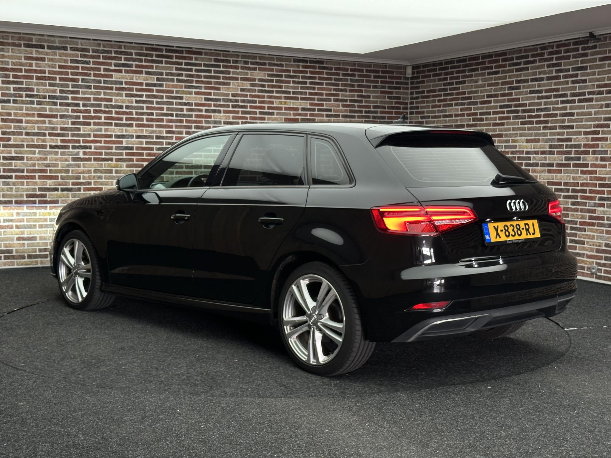 Foto van Audi A3 40 E-tron