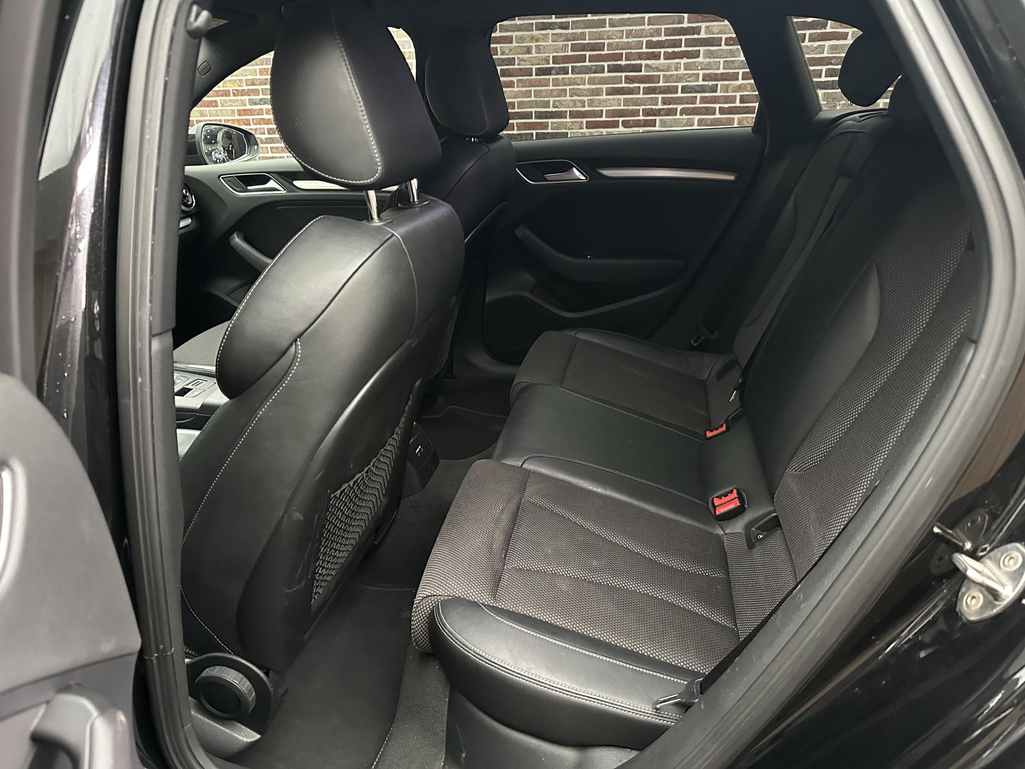 Foto van Audi A3 40 E-tron
