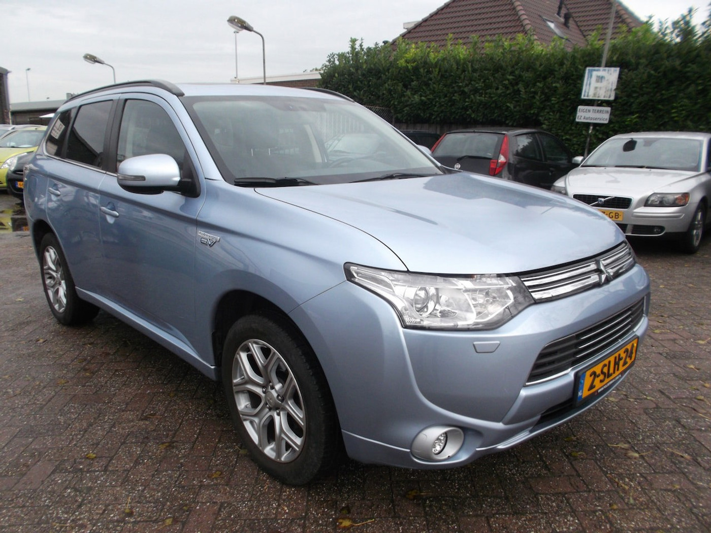 Foto van Mitsubishi Mitsubishi Outlander