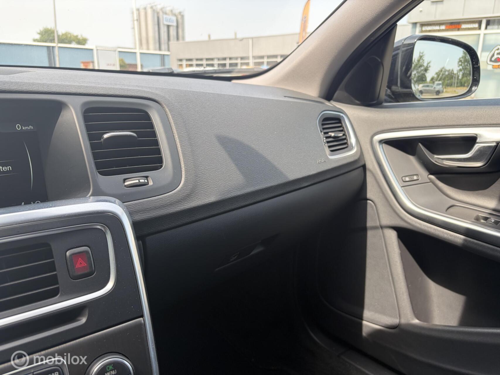 Foto van Volvo V60 Plug In Hybrid