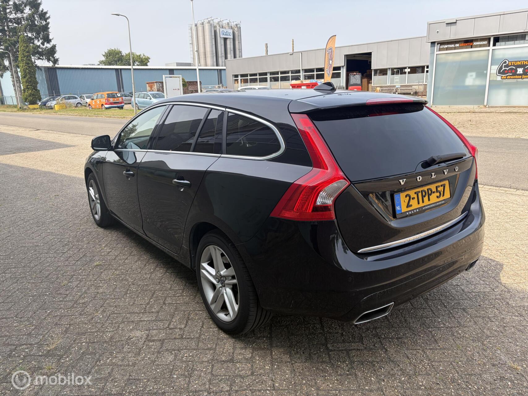 Foto van Volvo V60 Plug In Hybrid