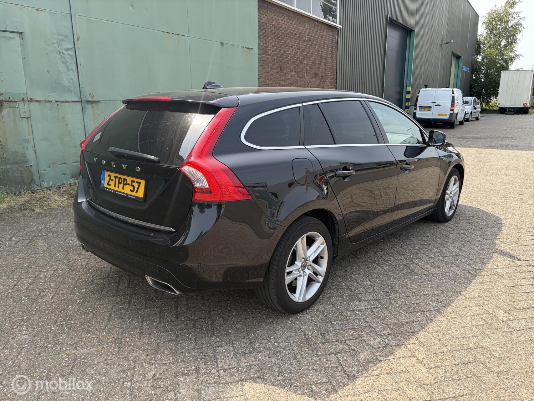 Foto van Volvo V60 Plug In Hybrid
