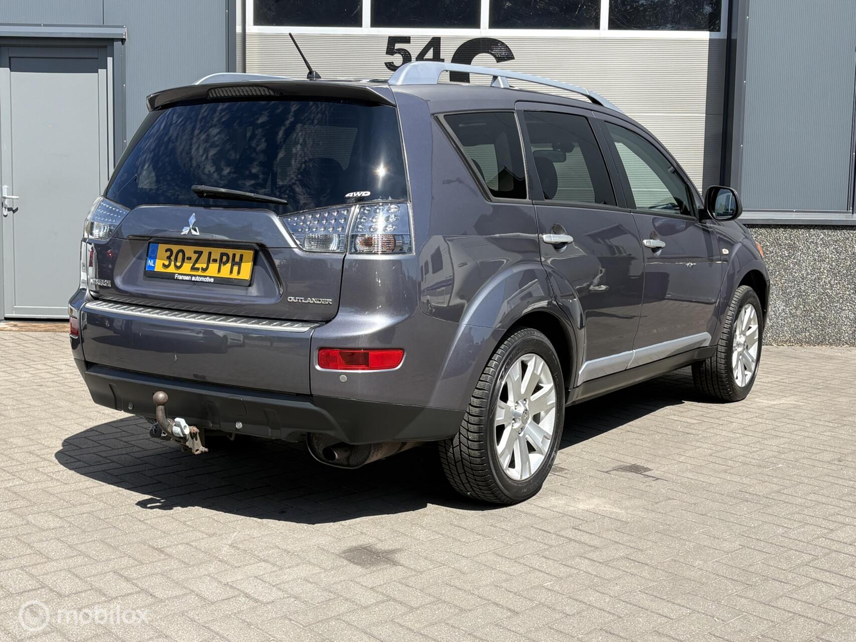 Foto van Mitsubishi Mitsubishi Outlander