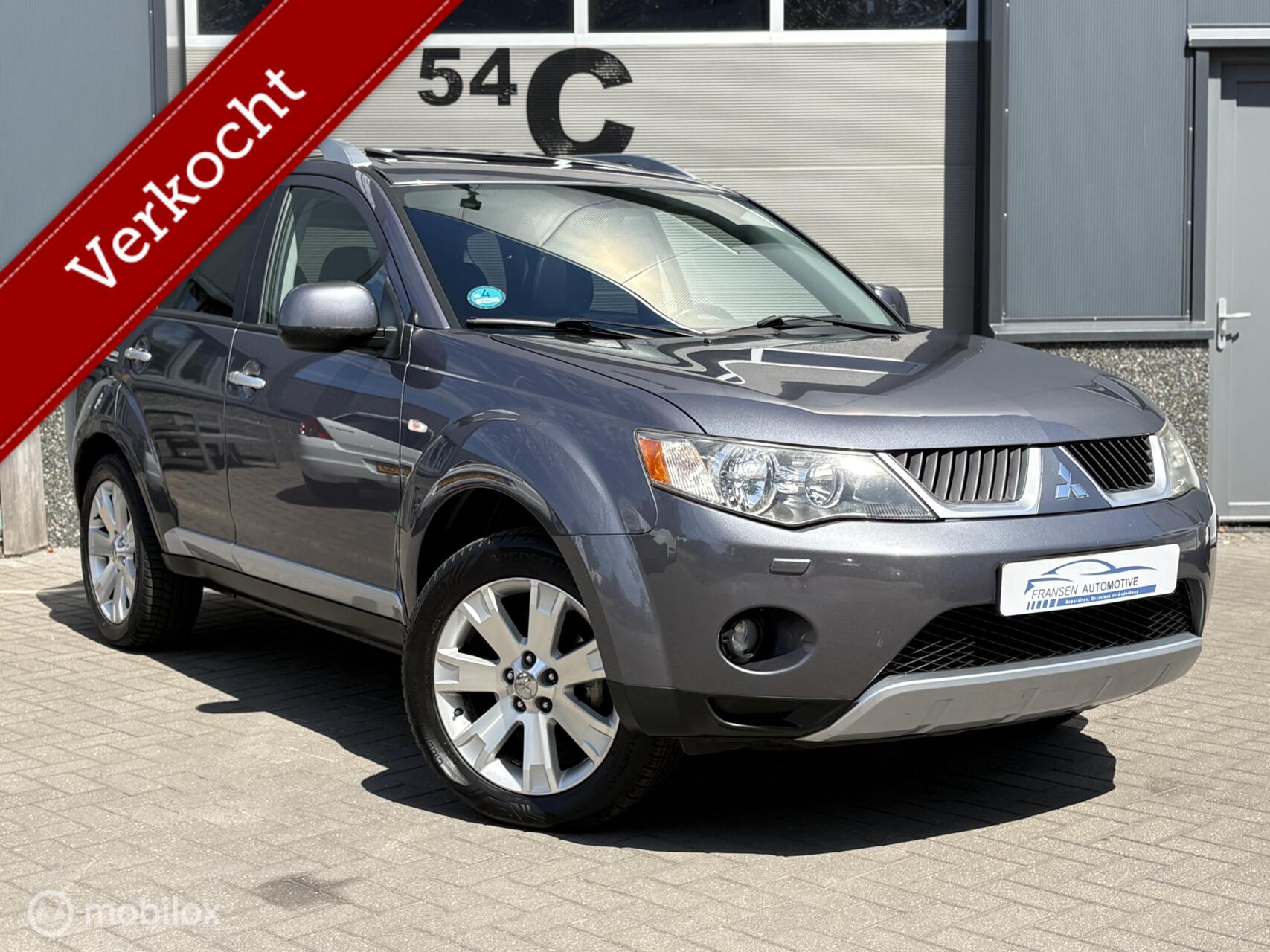 Mitsubishi Mitsubishi Outlander 2.4 Cruise/Airco/eerste eigenaar !! 2008 - voorkant