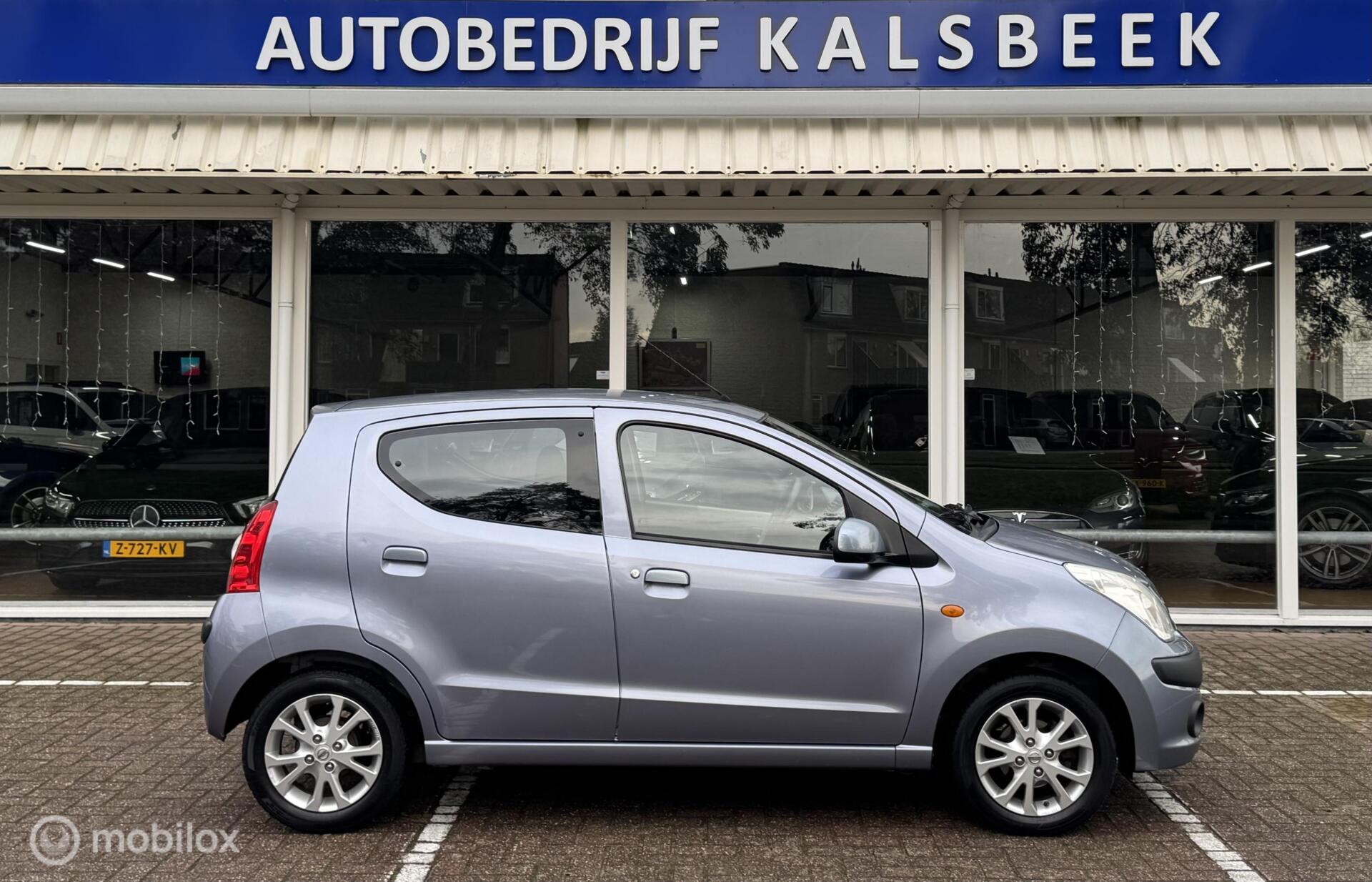 Foto van Nissan Pixo