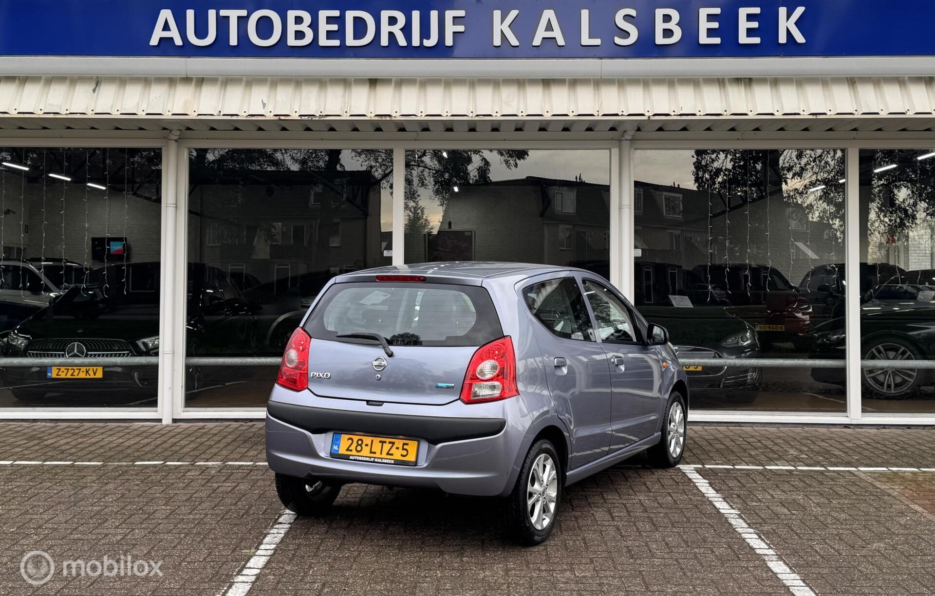 Foto van Nissan Pixo