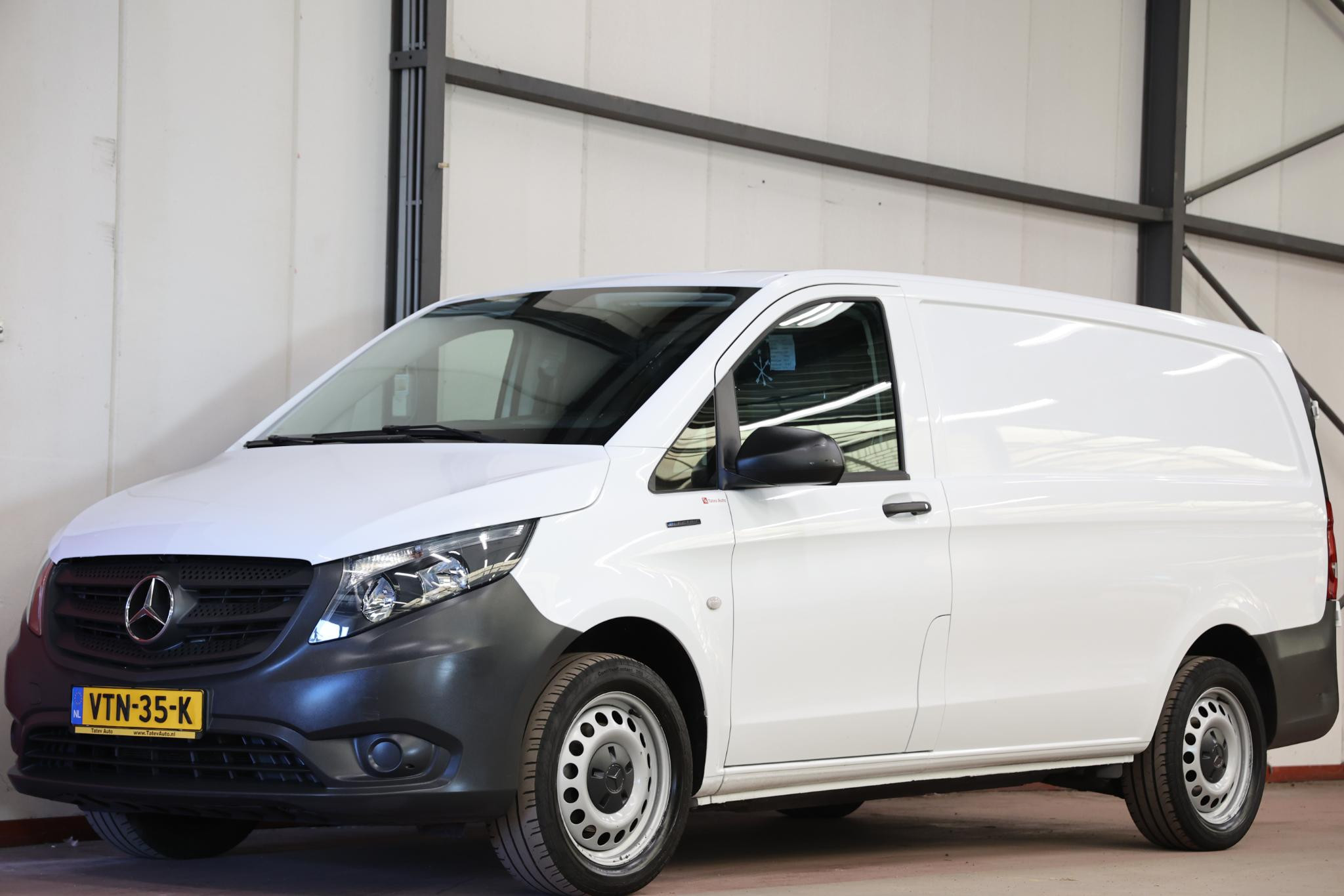 Mercedes-Benz Vito eVito Lang Launch Edition 2019 - voorkant