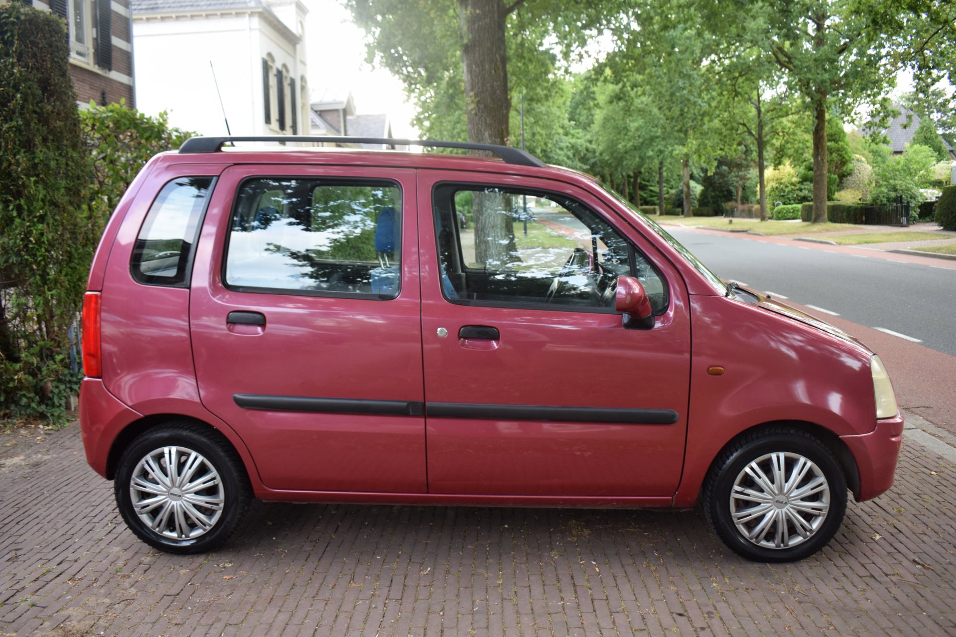 Foto van Opel Agila