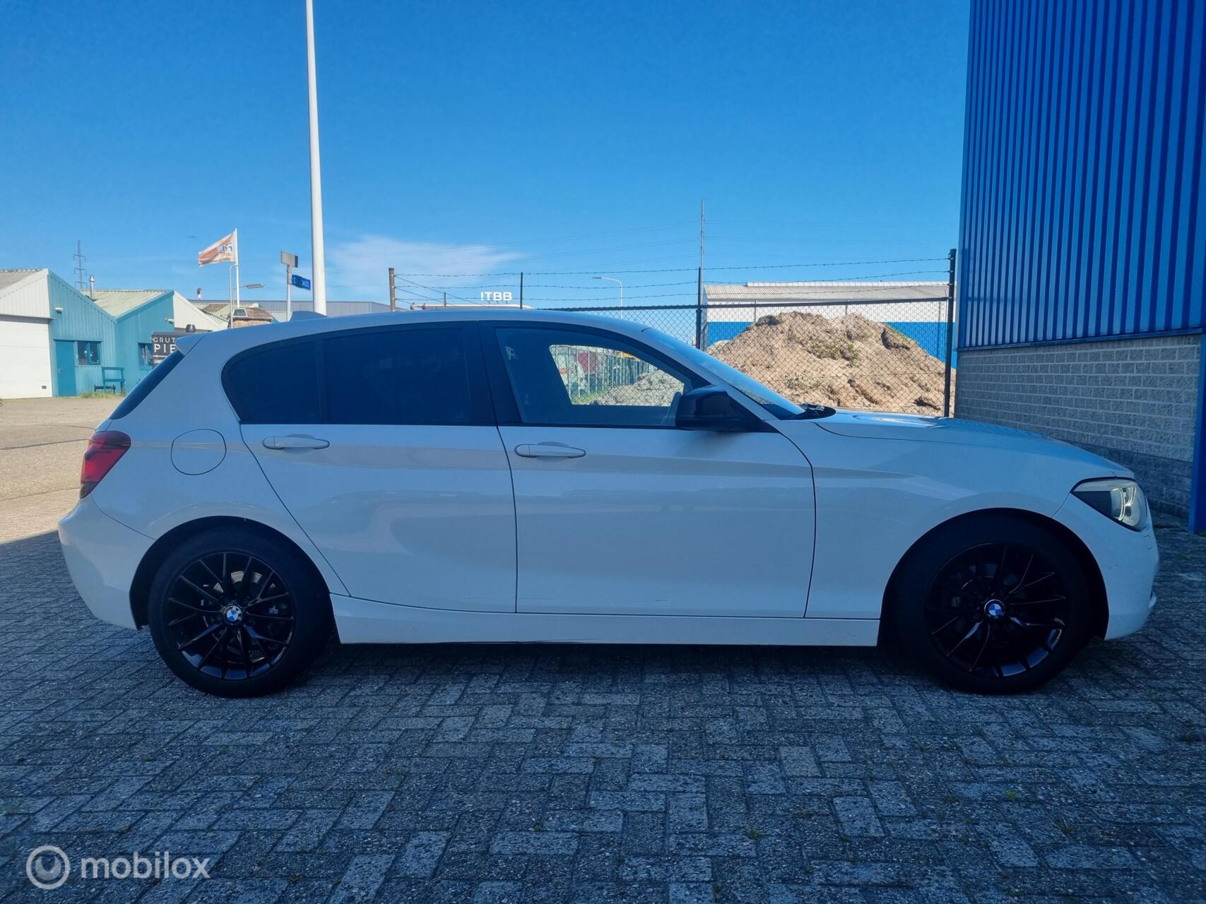 Foto van BMW 114i