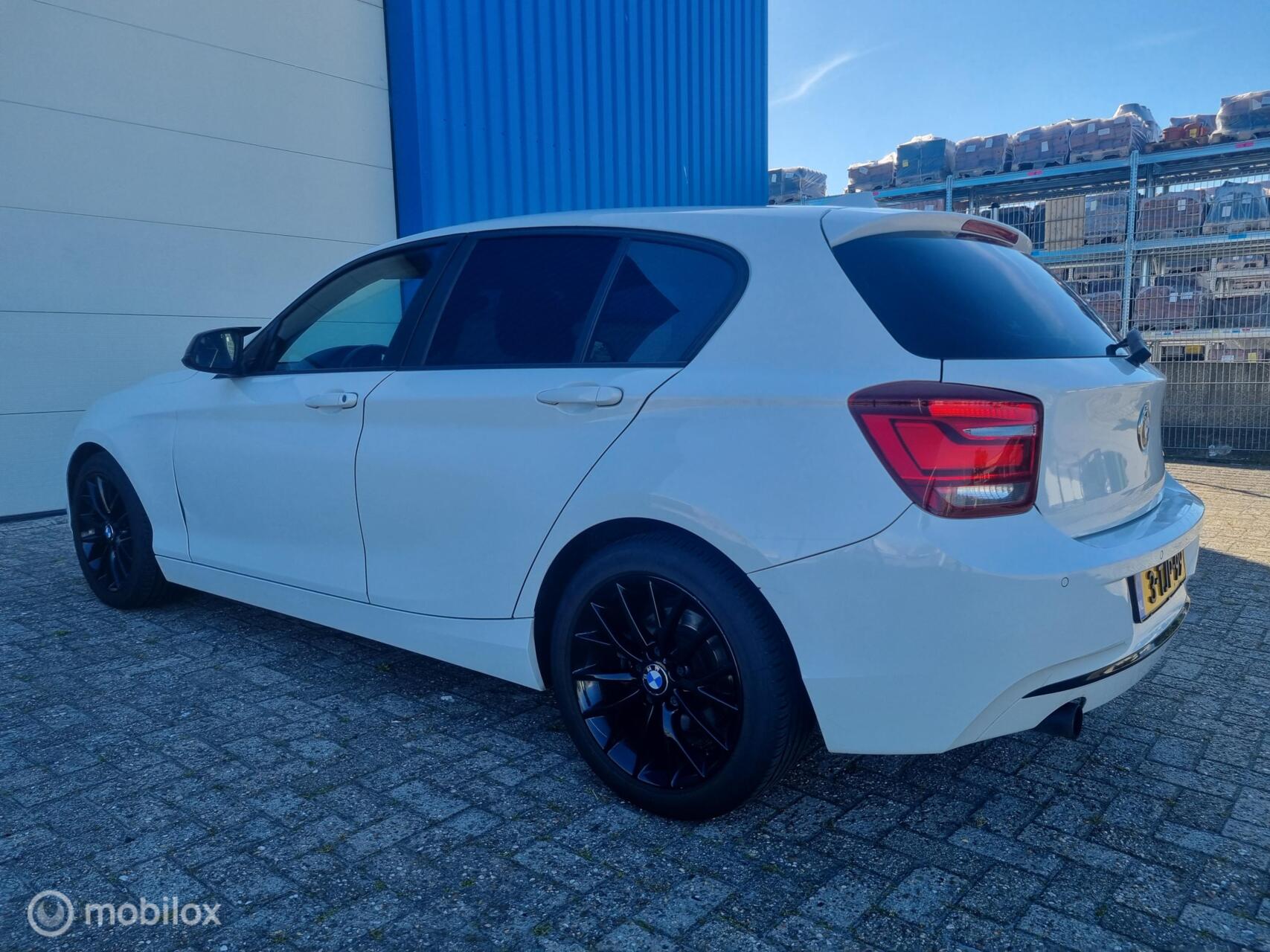 Foto van BMW 114i