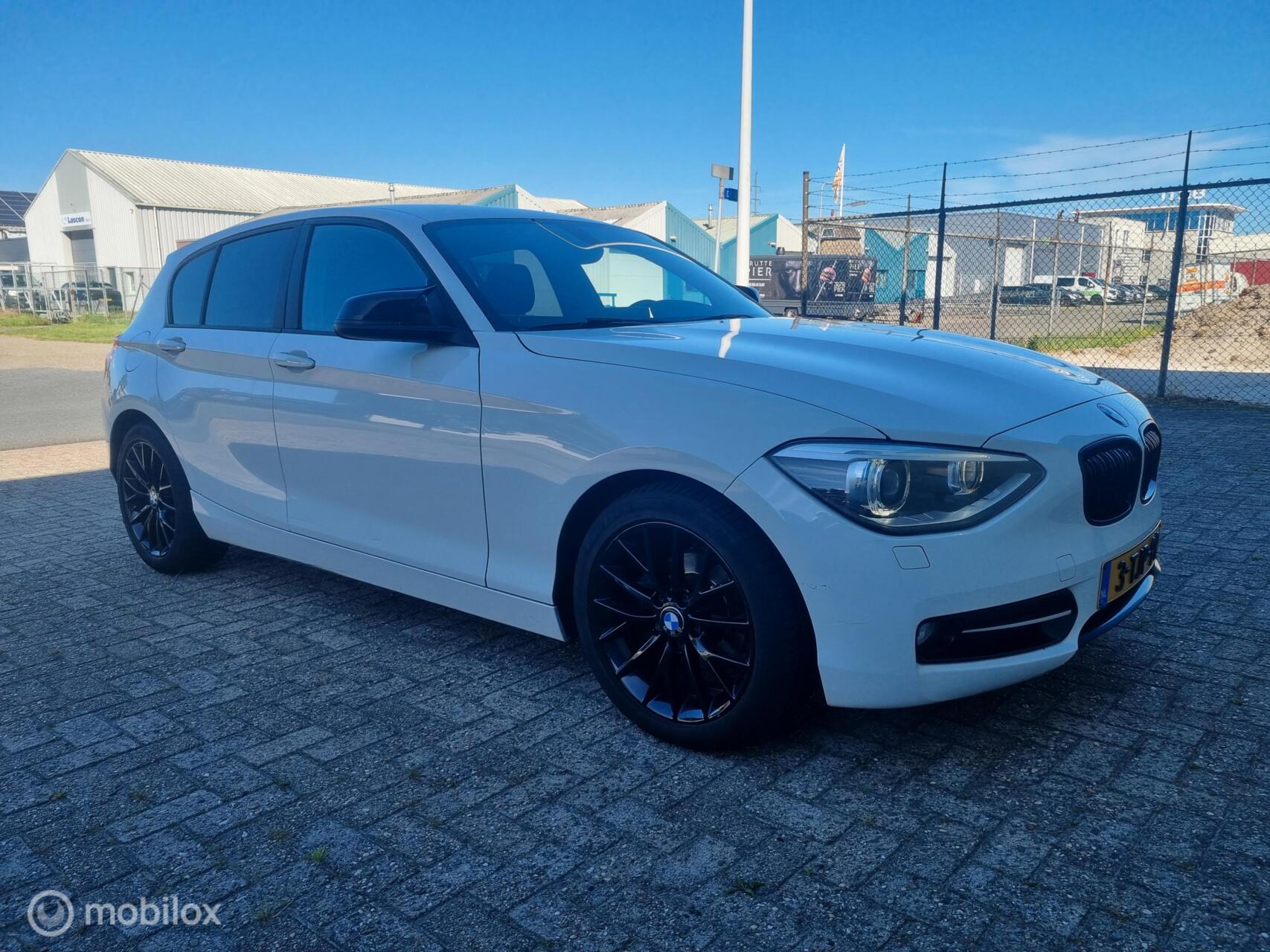 Foto van BMW 114i