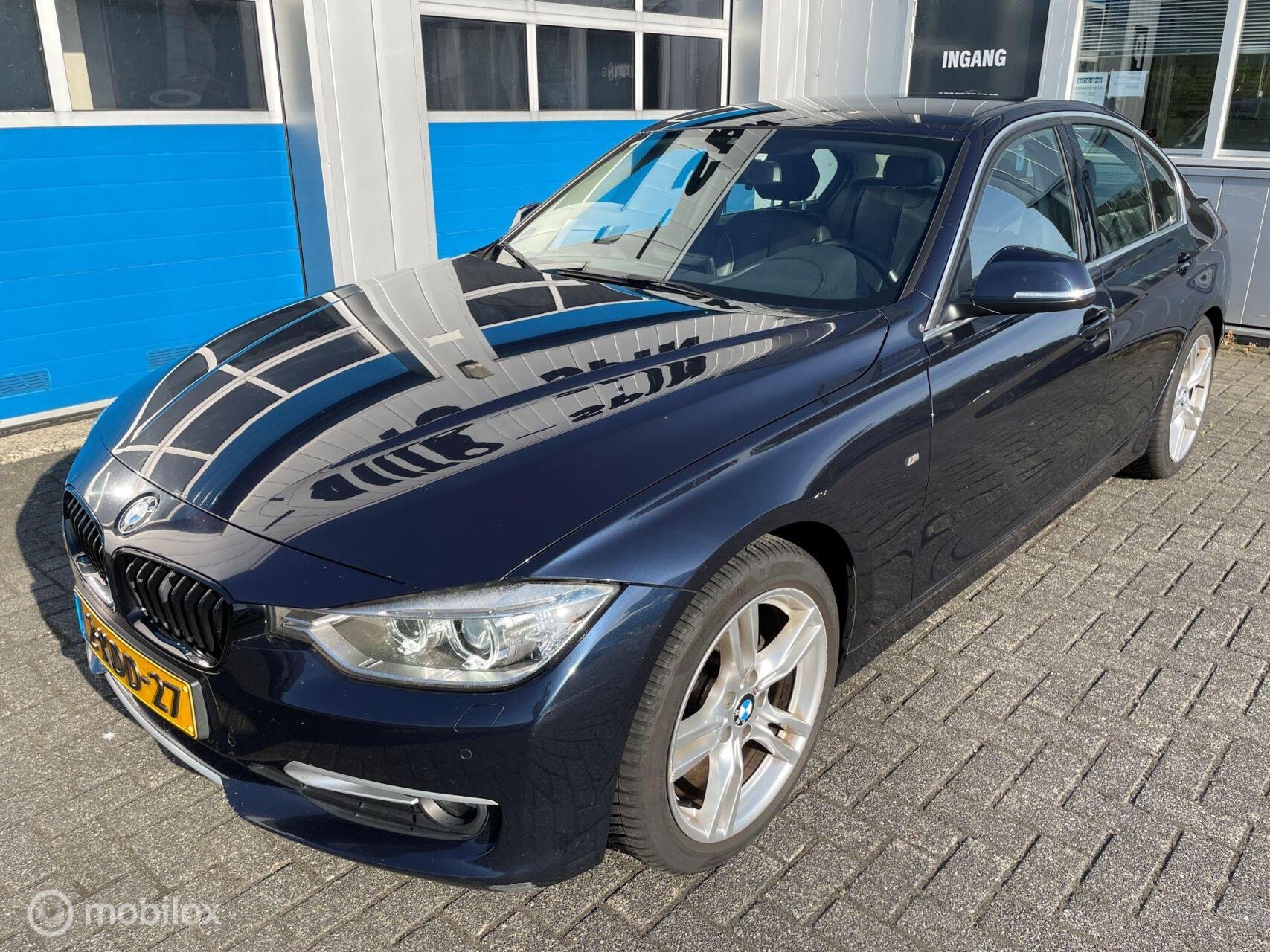 BMW 320i Ed 320i EfficientDynamics Edition High Executive 2013 - voorkant