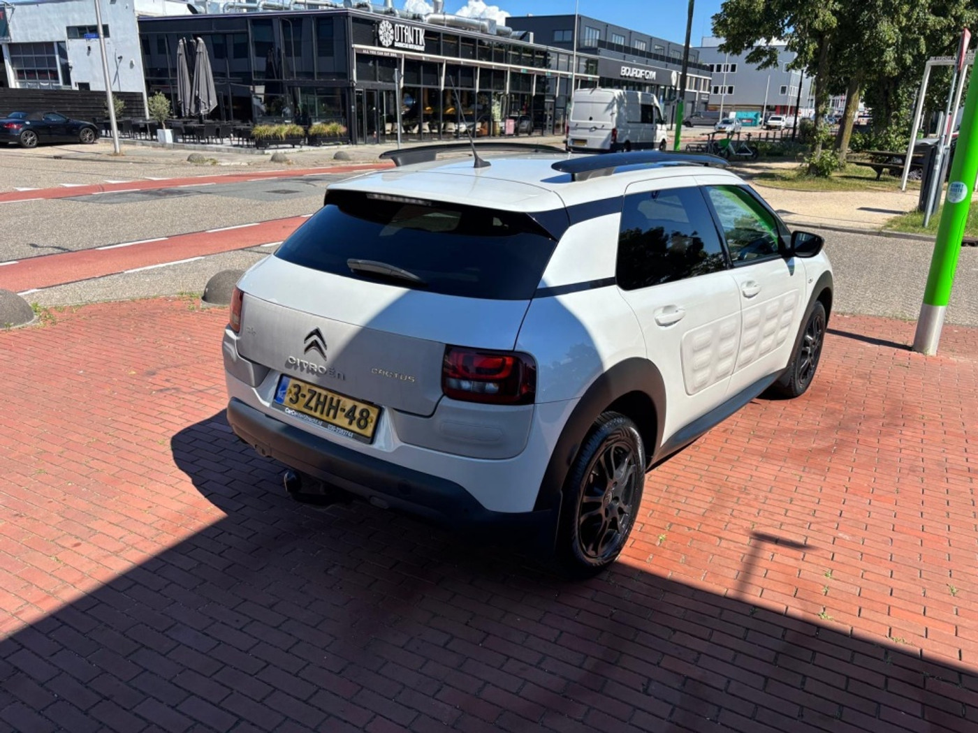 Foto van Citroen C4 Cactus
