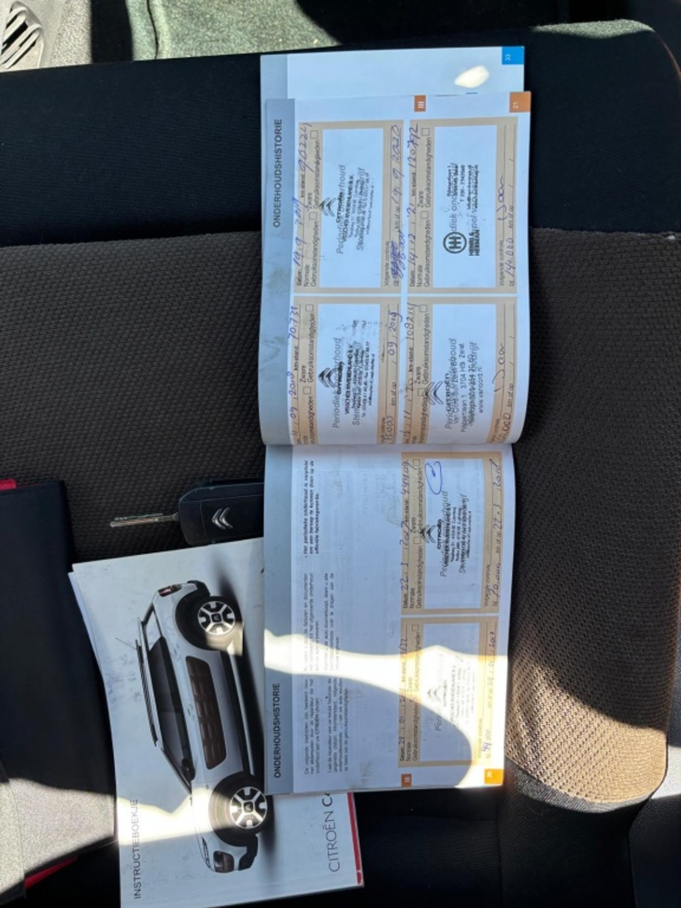 Foto van Citroen C4 Cactus
