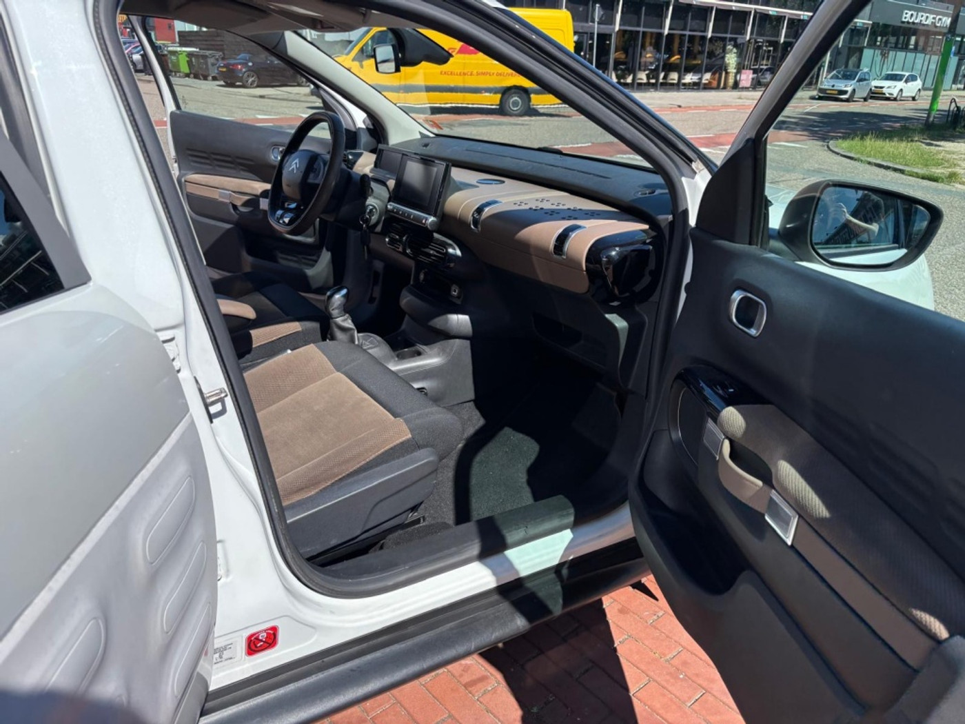 Foto van Citroen C4 Cactus