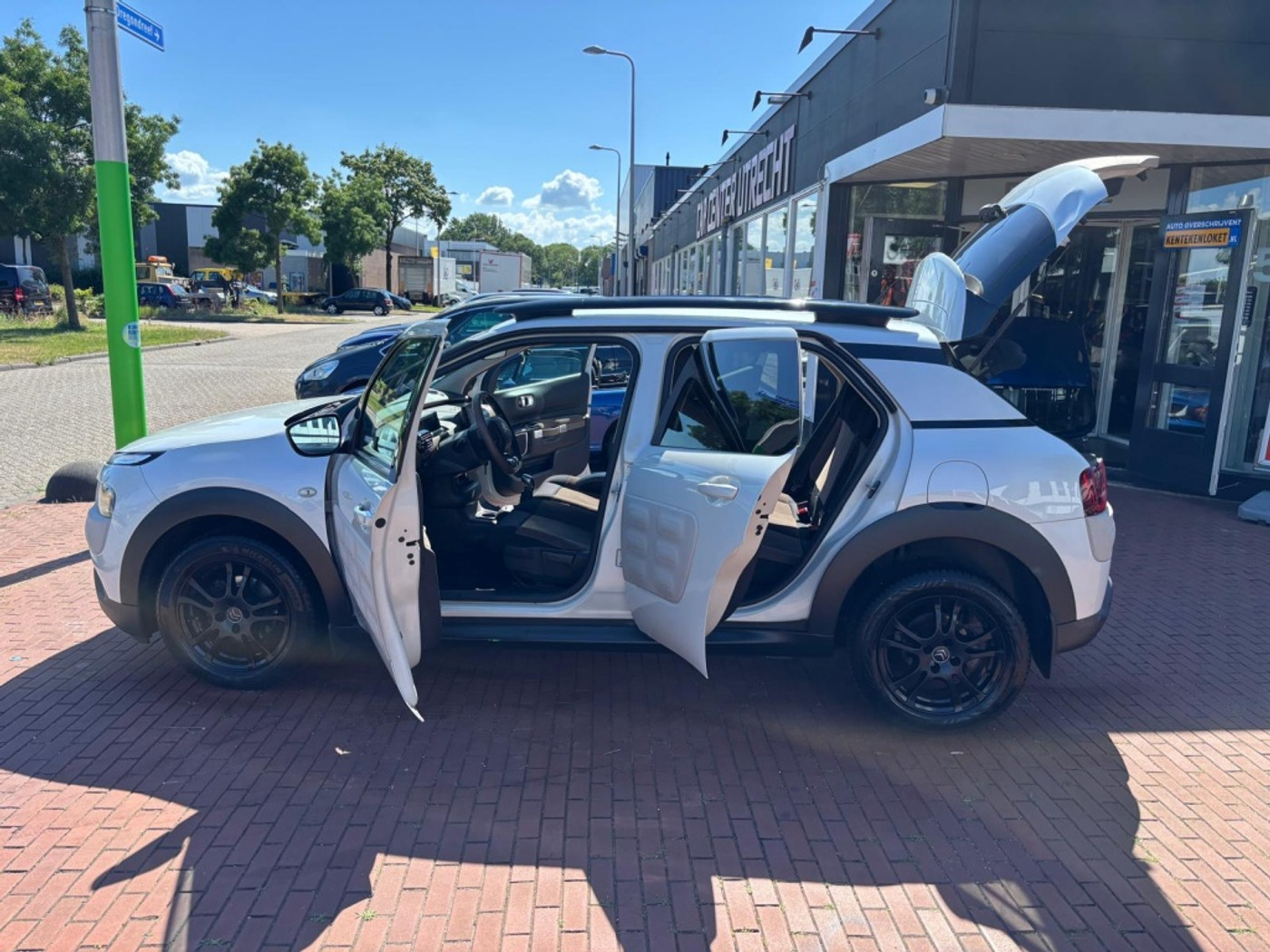 Foto van Citroen C4 Cactus