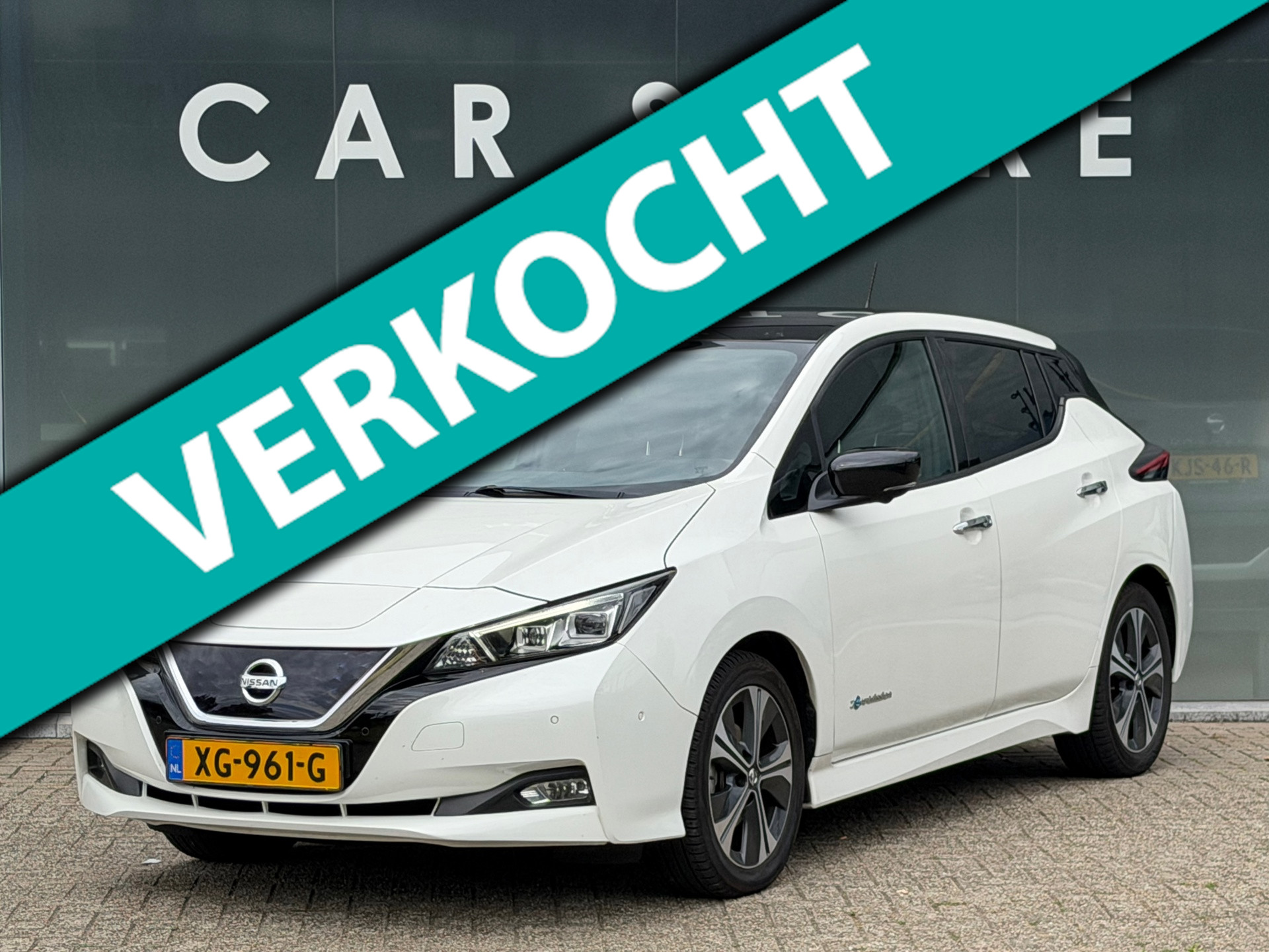 Nissan Nissan Leaf 40kwh Tekna 40 kWh /Apple Carplay/Android Auto/ BOSE/ 2019 - voorkant
