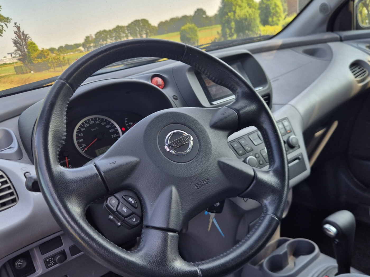 Foto van Nissan Nissan Almera Tino