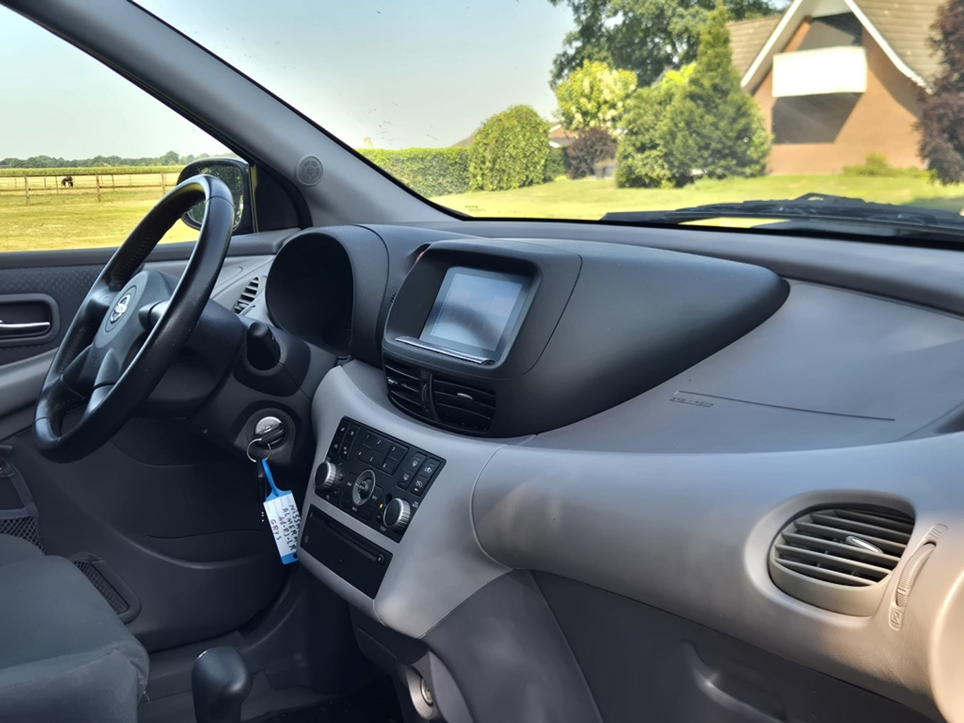 Foto van Nissan Nissan Almera Tino