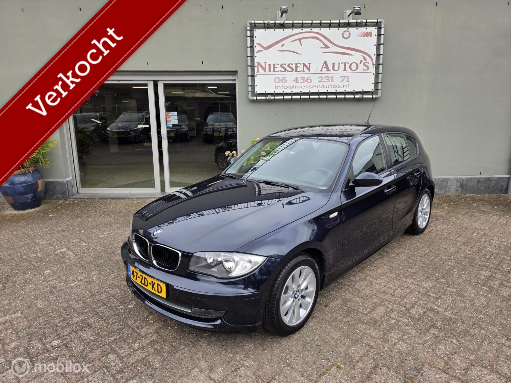 BMW 1er Reihe E87 118i High Executive Automaat/Nwe Ketting 2008 - voorkant