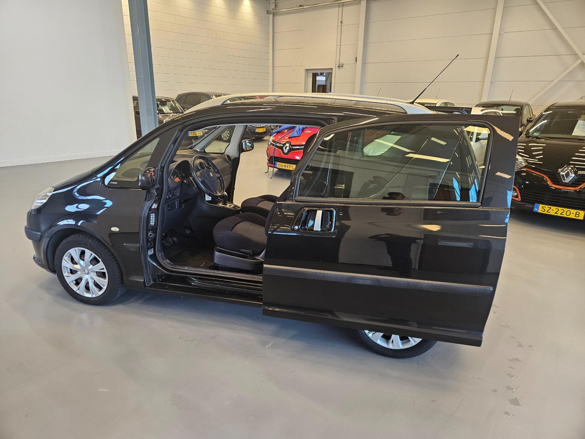 Foto van Peugeot 1007