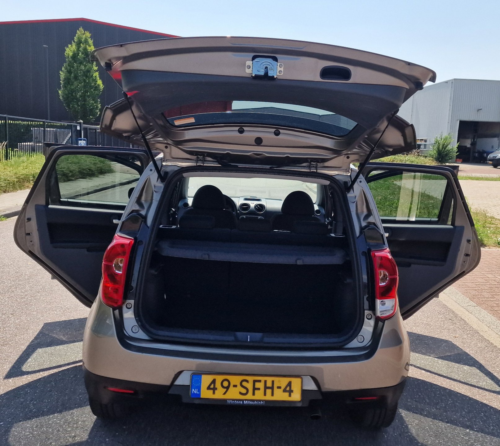 Foto van Mitsubishi Mitsubishi Colt
