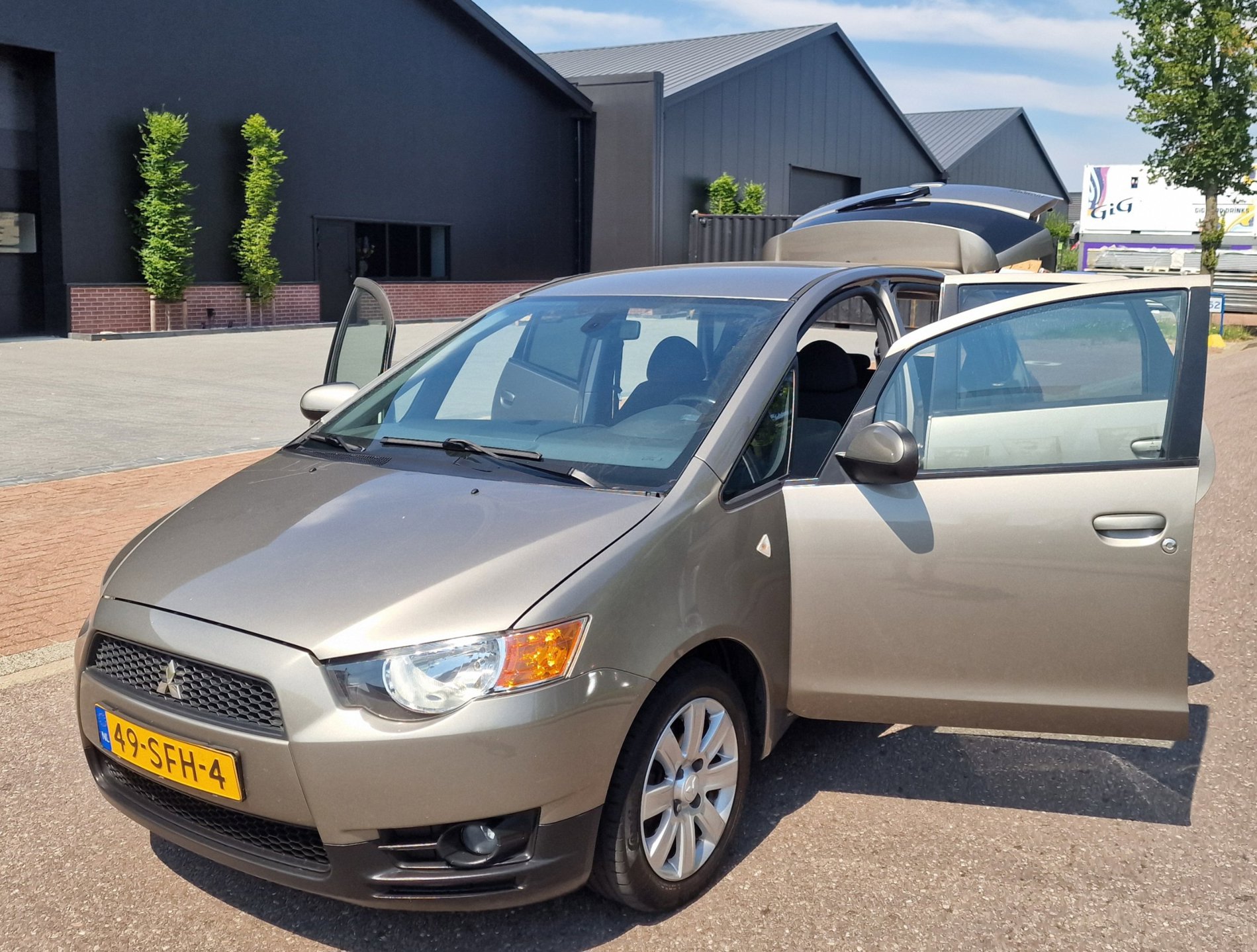 Foto van Mitsubishi Mitsubishi Colt
