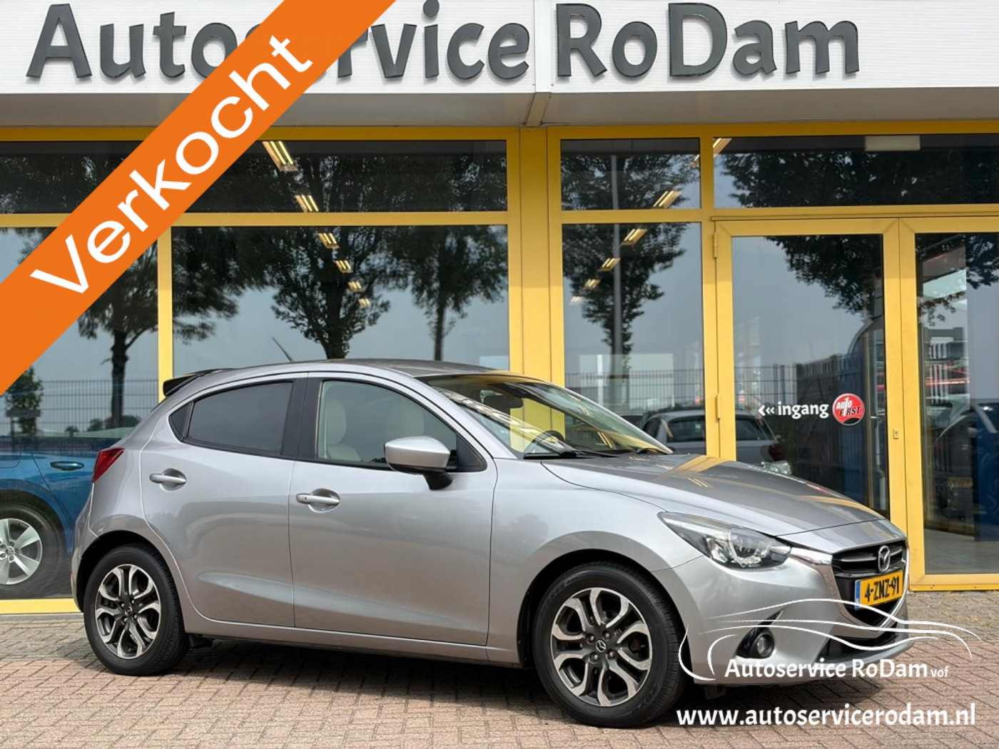 Mazda Mazda2 1.5 SkyactivG SkL GT 2015 - voorkant