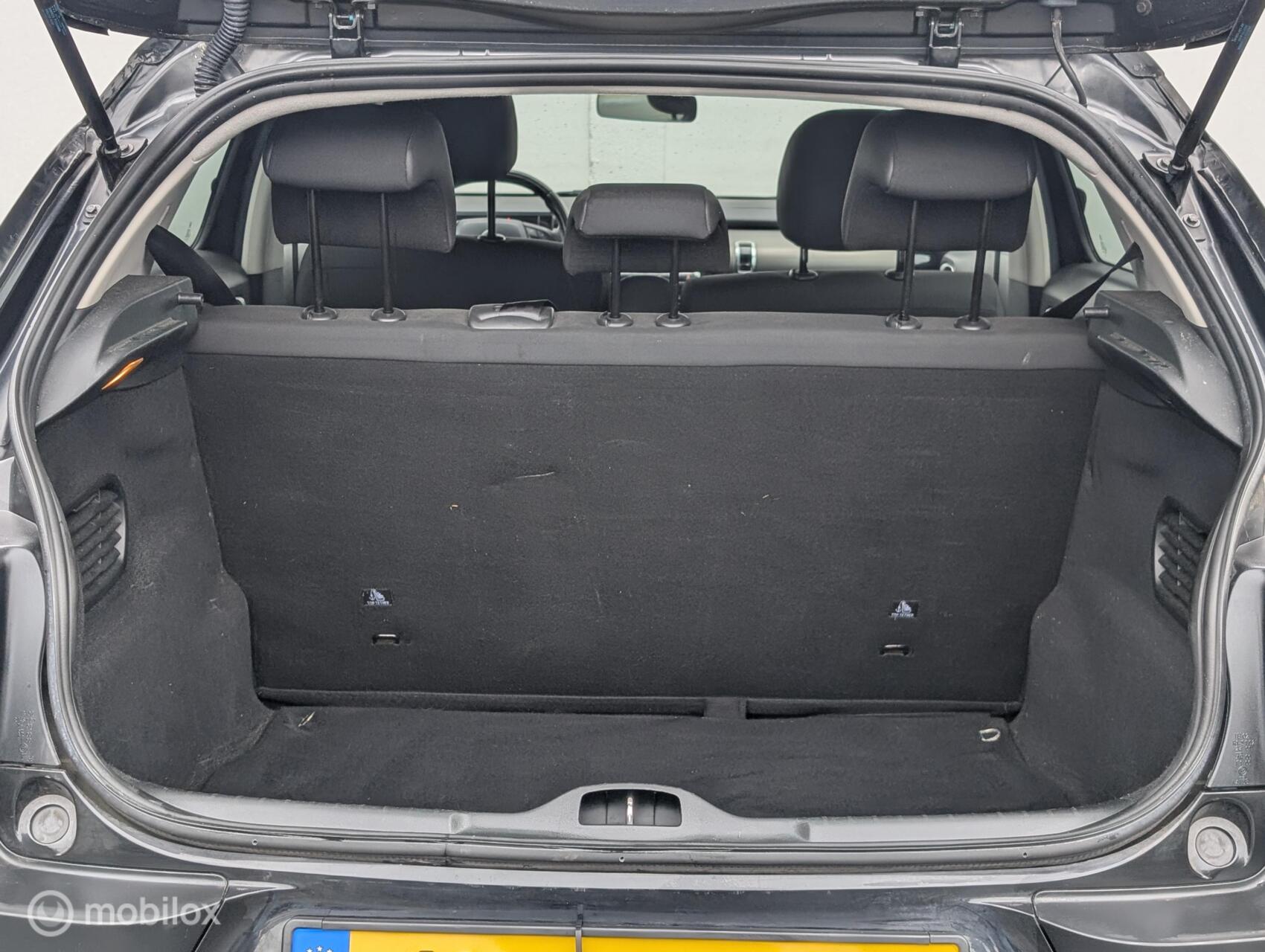 Foto van Citroen C4 Cactus
