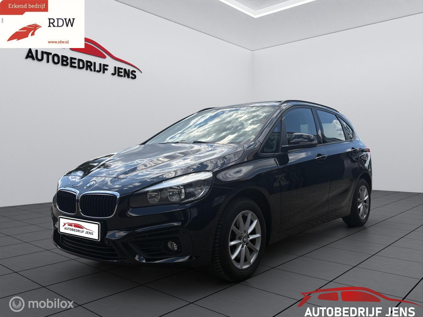 BMW 218i Active Tourer 218i Centennial Executive 2016 - voorkant