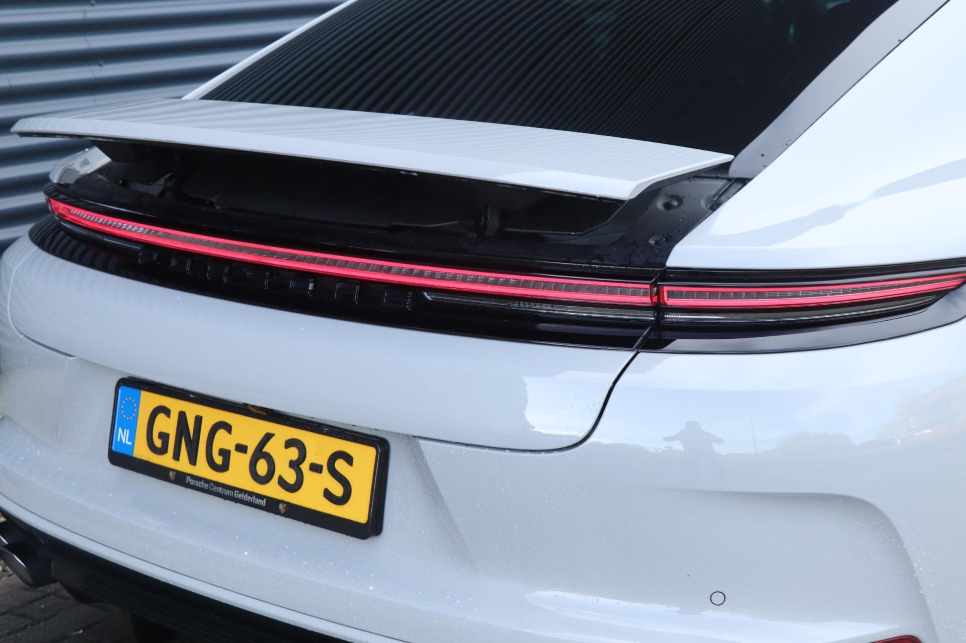 Foto van Porsche Panamera 4 E-hybrid