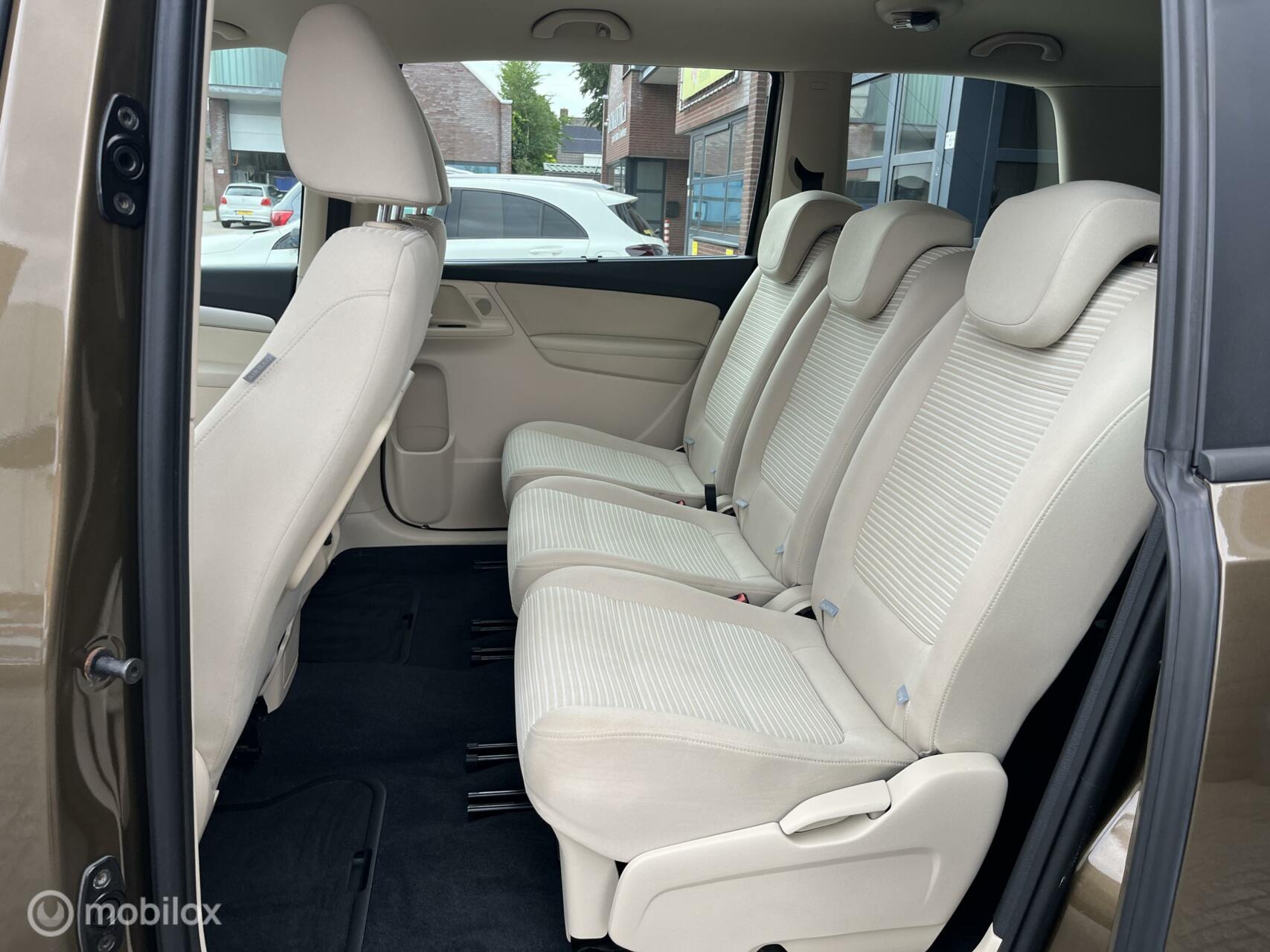 Foto van Seat Alhambra