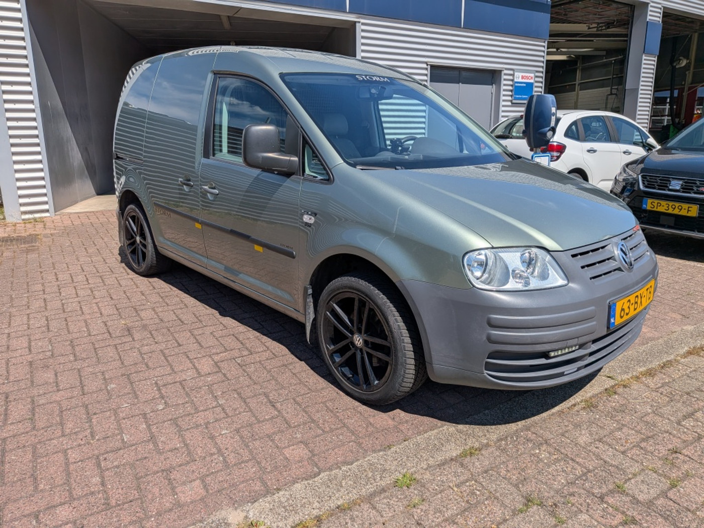 Foto van Volkswagen Caddy Tdi 77 KW Bestel Aut
