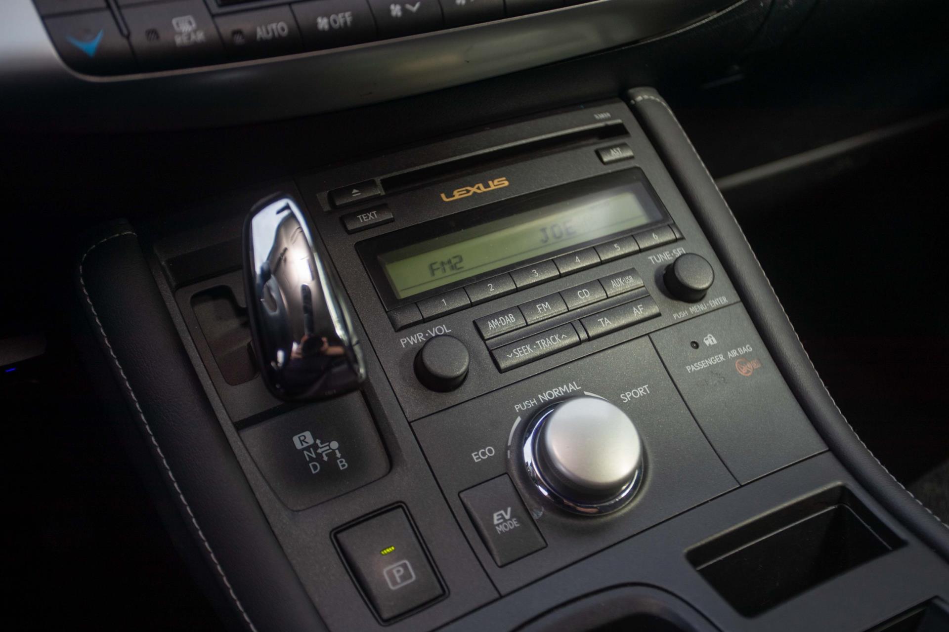 Foto van Lexus CT