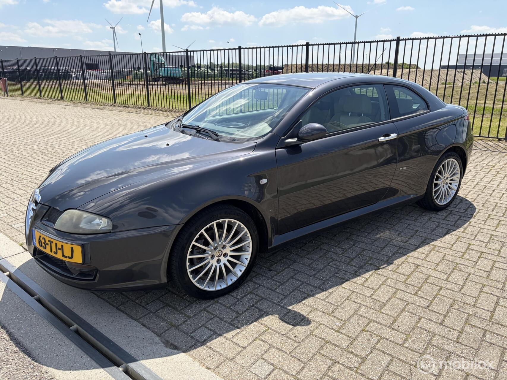 Alfa Romeo Alfa Romeo GT 2.0 JTS Distinctive 2006 - voorkant